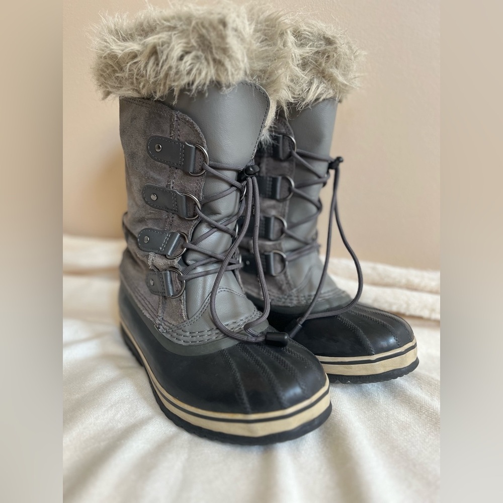 Sorel Arctic Tall Lace Up Grey Suede Waterproof Warm Winter Boot